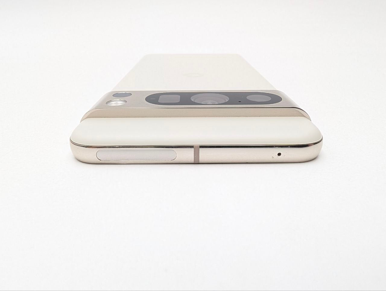 Google Pixel 8 Pro 128 GB beżowy | Outlet, Bateria 85%