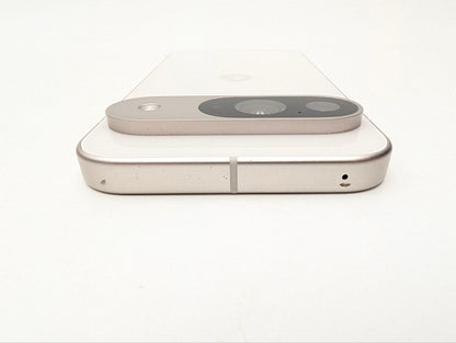 Google Pixel 9 128 GB Porcelana | Used, Bateria 90%
