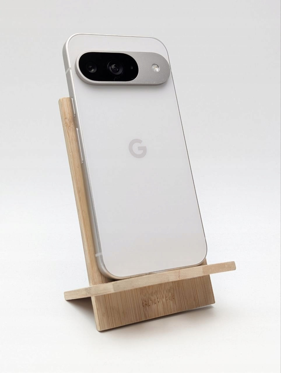 Google Pixel 9 128 GB Porcelana | Used, Bateria 90%