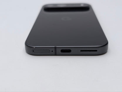 Google Pixel 9 128GB Czarny | Outlet, Bateria 95%