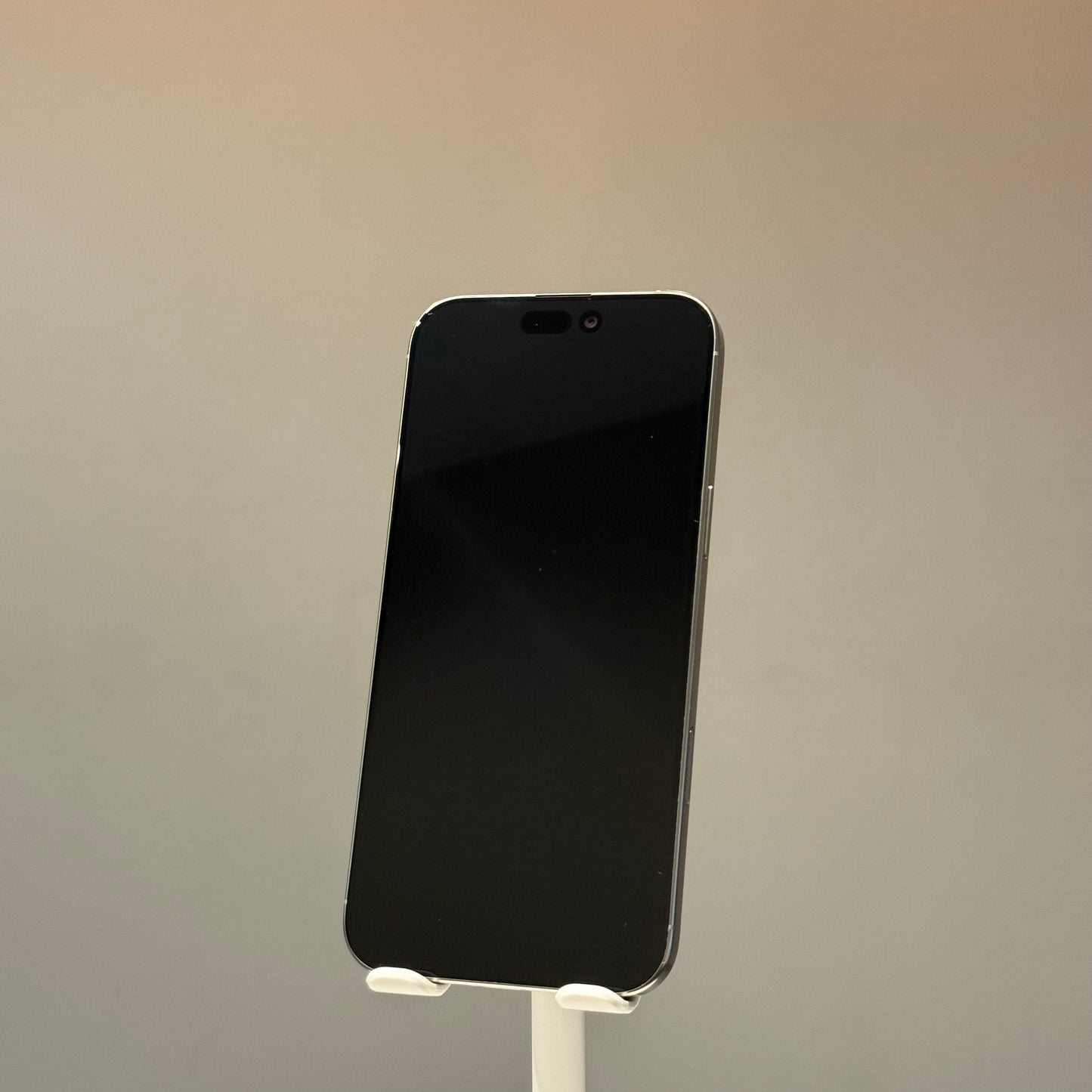 iPhone 16 Pro Max 256GB Natural Titanium-used