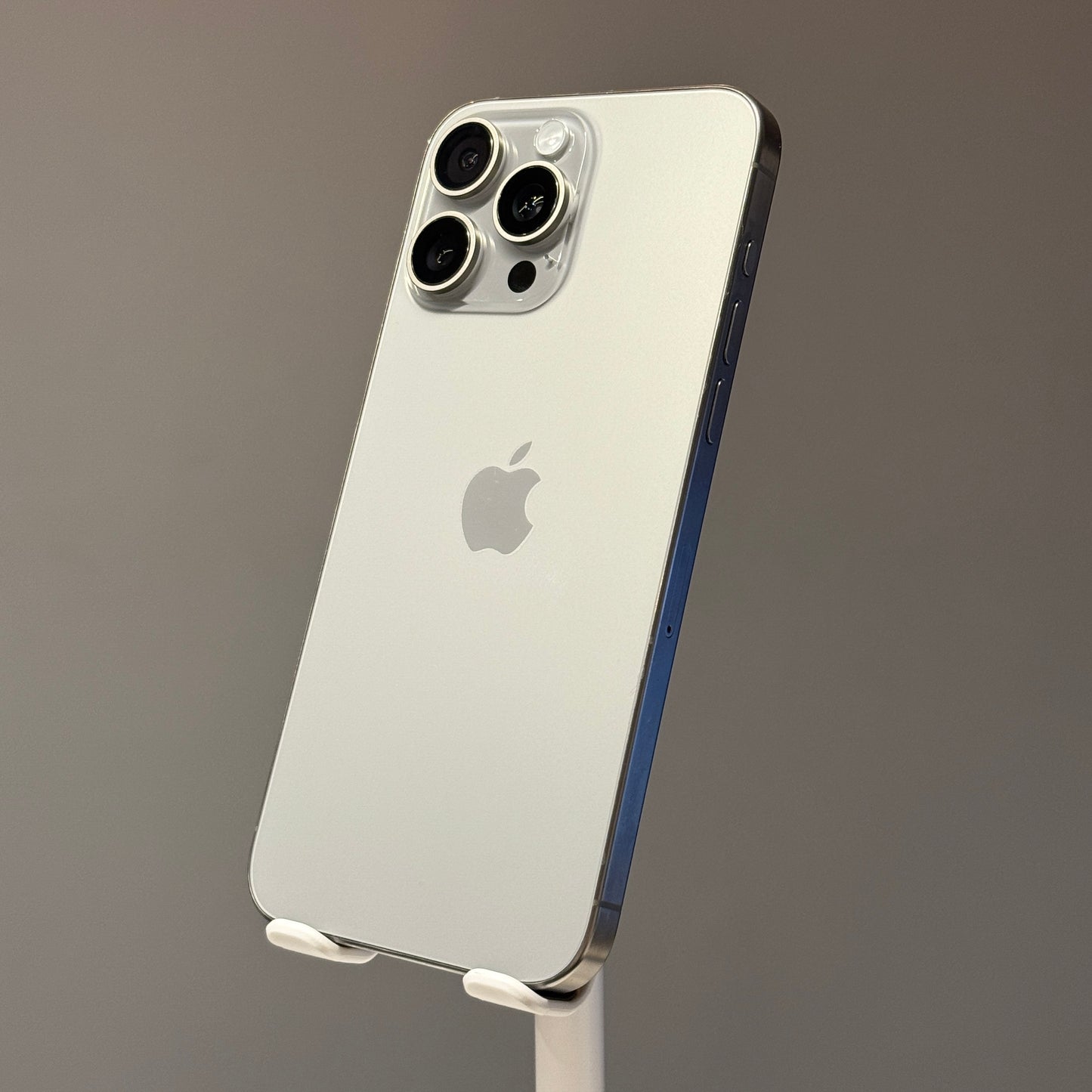 iPhone 15 Pro Max 256GB Natural Titanium - used