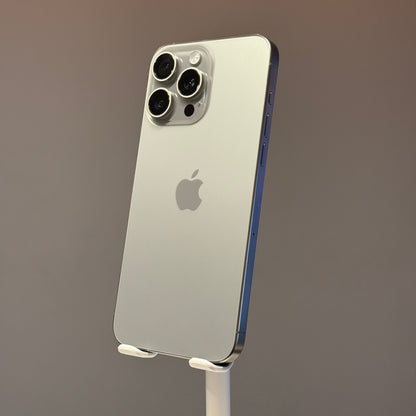 iPhone 15 Pro Max 256GB Natural Titanium - used