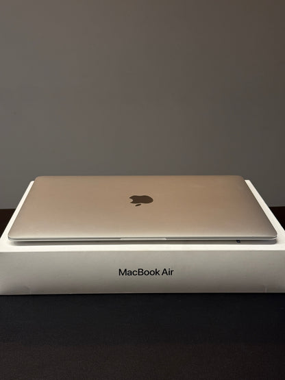 MacBook Air M1 8GB RAM 256GB SSD - used