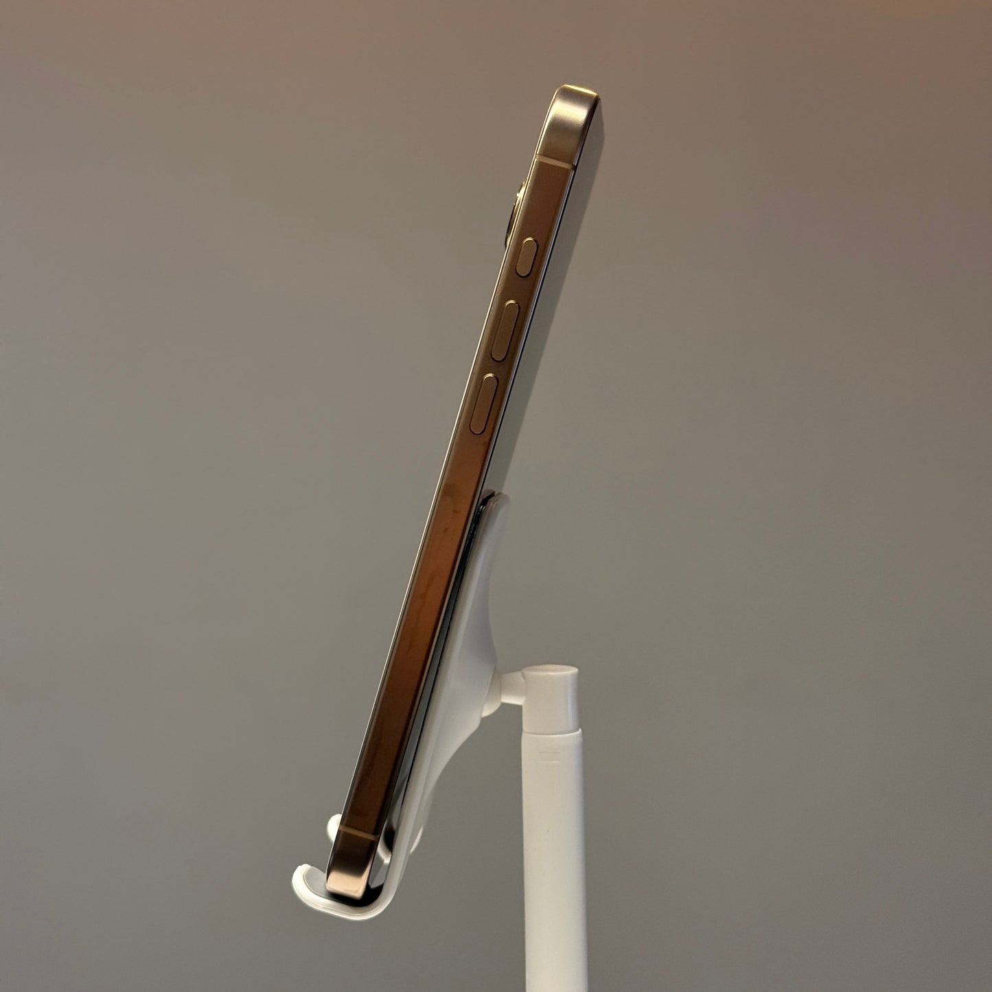 iPhone 16 Pro Max 512GB Desert Titanium  E-sim - used