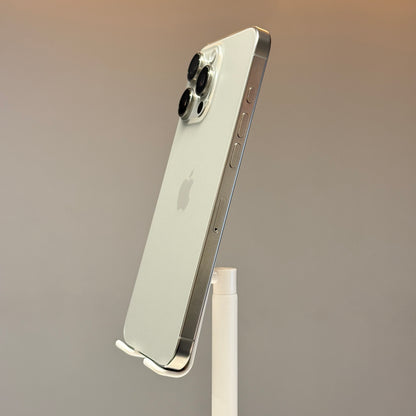 iPhone 16 Pro Max 256GB Natural Titanium - used