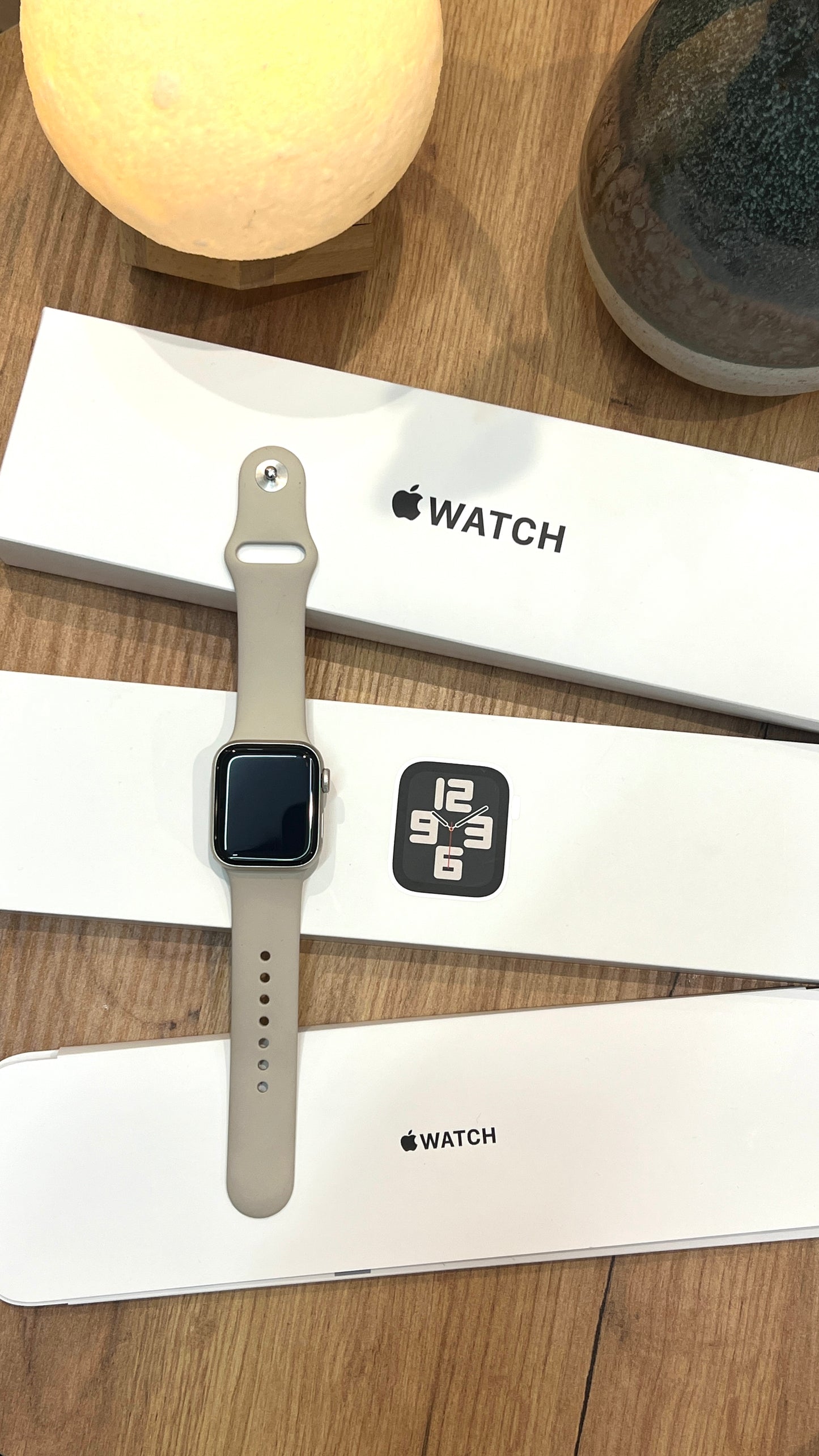 Apple Watch SE 2 Gen 40mm Starlight