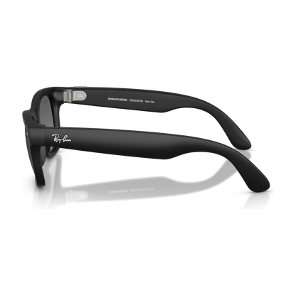 Ray-Ban Meta Wayfarer (Gen 2) — Matte Black / Polarized Gradient Graphite — 50