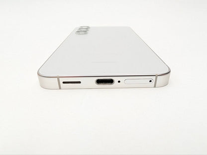 Samsung Galaxy S24 128GB srebrny | Outlet, Bateria 90%