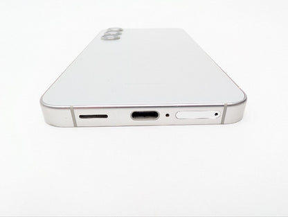 Samsung Galaxy S24 128GB srebrny | Outlet, Bateria 90%