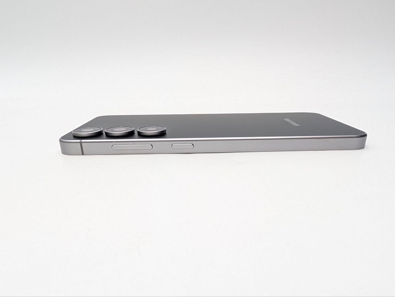 Samsung Galaxy S25 FE 128GB Czarny | Outlet, Bateria 95%