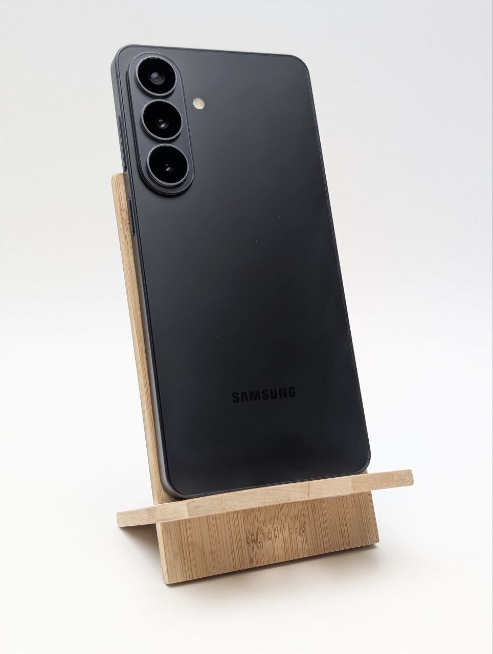 Samsung Galaxy S26+ 256 ГБ чорний | Розпродаж, акумулятор 95%