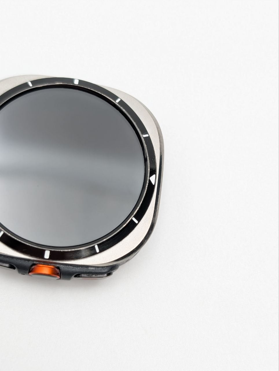 Samsung Galaxy Watch Ultra (SM-L705) 47mm Tytanowy Srebrny | Outlet