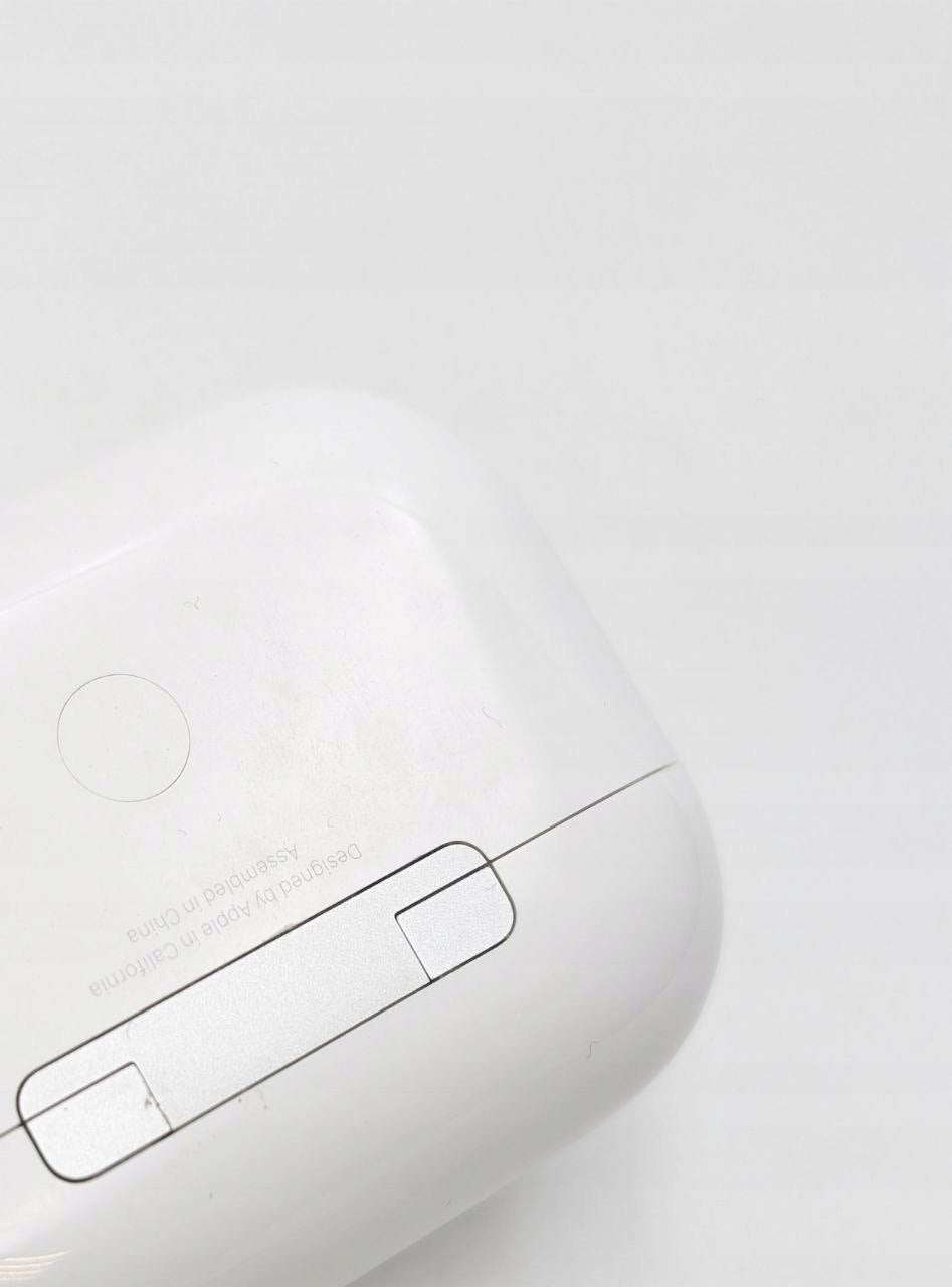 Słuchawki bezprzewodowe dokanałowe Apple AirPods Pro 2 gen. lightning | Outlet