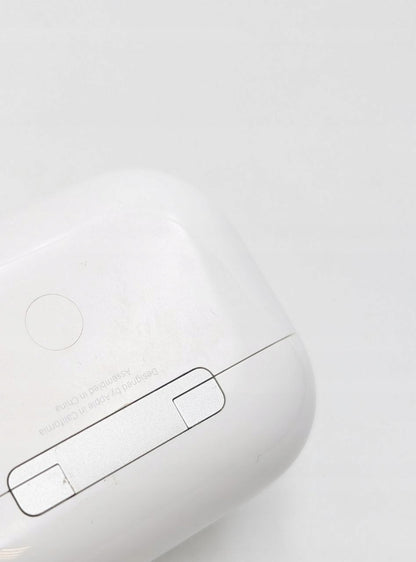 Słuchawki bezprzewodowe dokanałowe Apple AirPods Pro 2 gen. lightning | Outlet