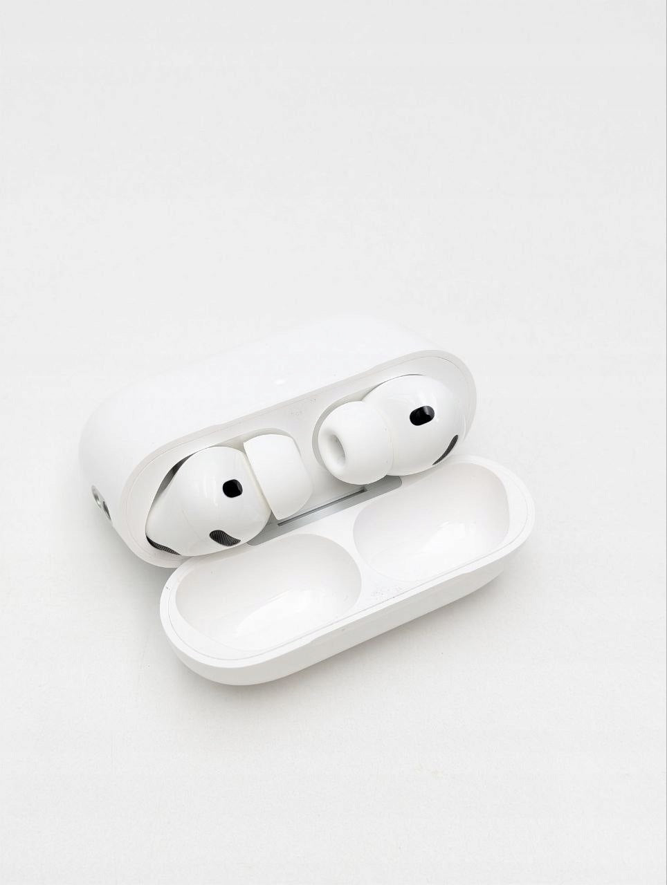 Słuchawki bezprzewodowe dokanałowe Apple AirPods Pro 3 gen | Outlet