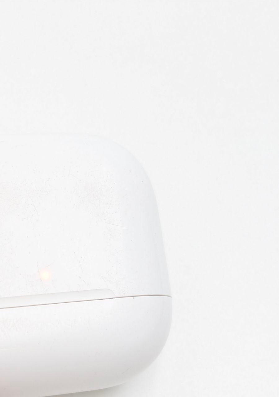 Słuchawki bezprzewodowe douszne Apple AirPods 4 ANC | Used