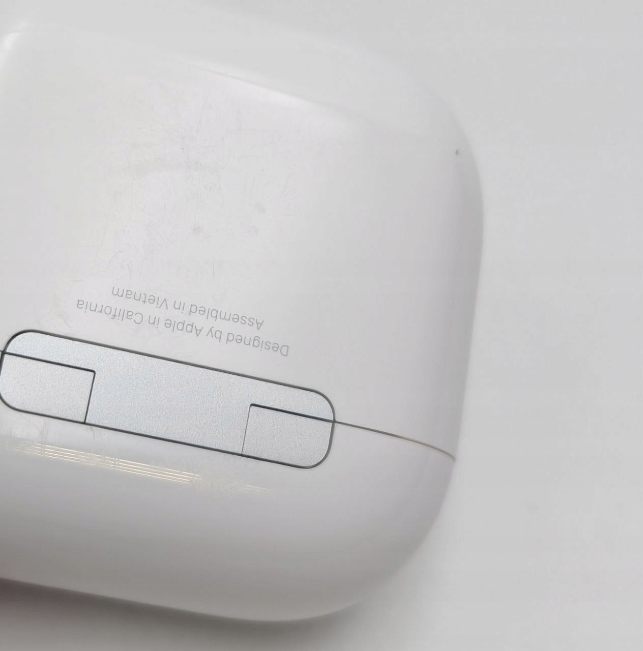Słuchawki bezprzewodowe douszne Apple AirPods 4 ANC | Outlet