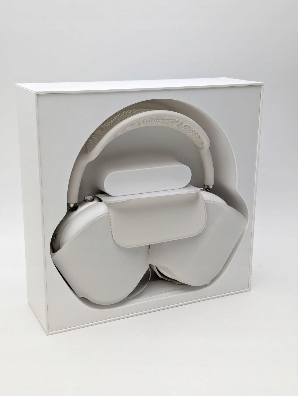Słuchawki bezprzewodowe nauszne Apple AirPods Max Księżycowa Poświata USB-C | Returned