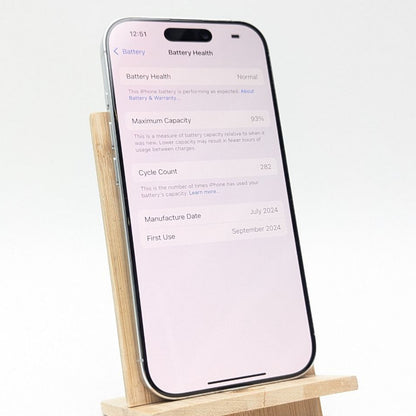 Apple iPhone 16 Pro 256GB Tytan Biały| eSim | Refurbished, Bateria 93%