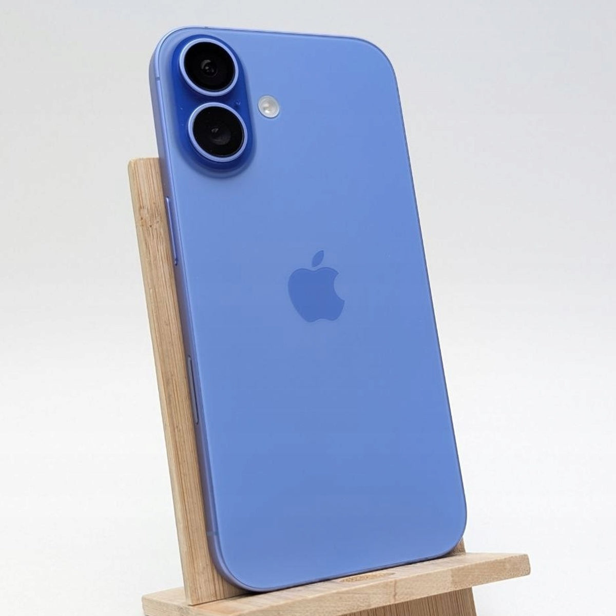 Apple iPhone 16 128 GB Ultramarine | bateria 100% | Used, Bateria 100%