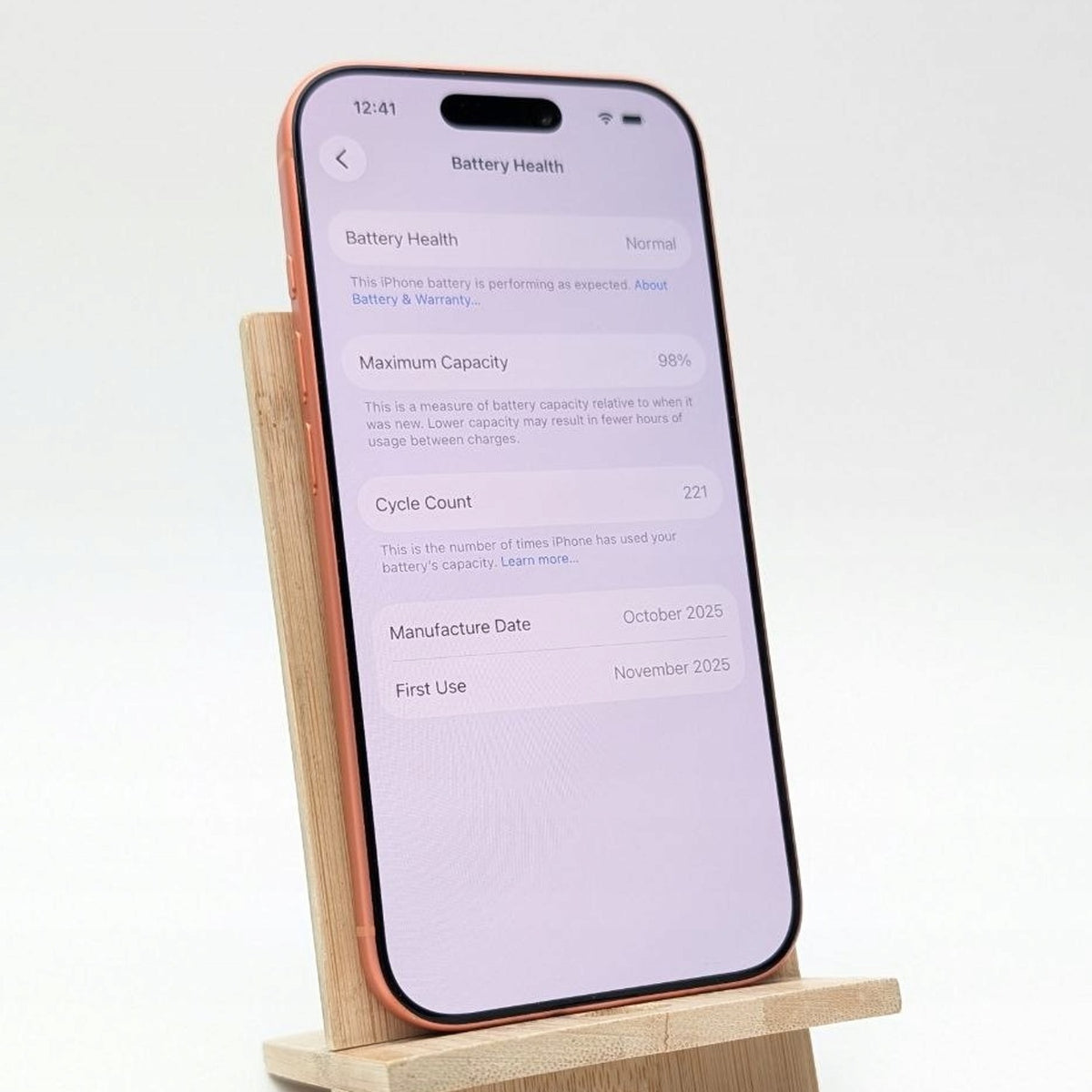 Apple iPhone 17 Pro 256 GB Kosmiczny pomarańcz | eSim | Outlet, Bateria 98%