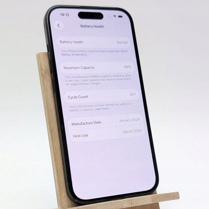 Apple iPhone 15 256 GB czarny | Outlet