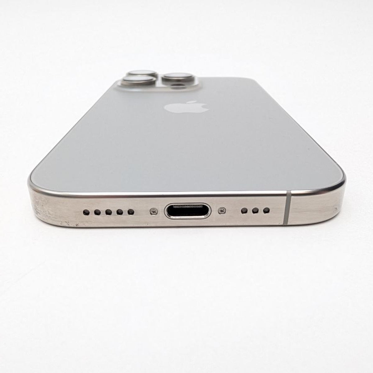 Apple iPhone 16 Pro 128GB Tytan Naturalny | eSim | Outlet, Bateria 96%