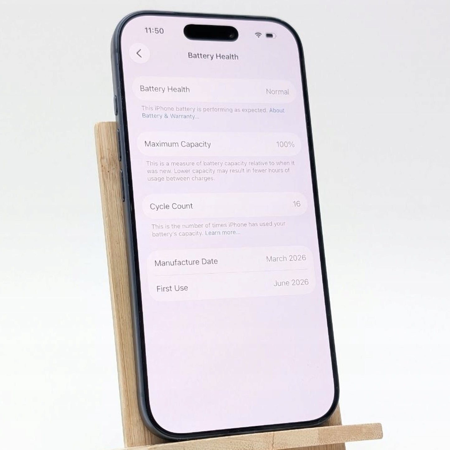 Apple iPhone 17 Pro 256 GB Głębinowy błękit | eSim | bateria 100% | Outlet, Bateria 100%