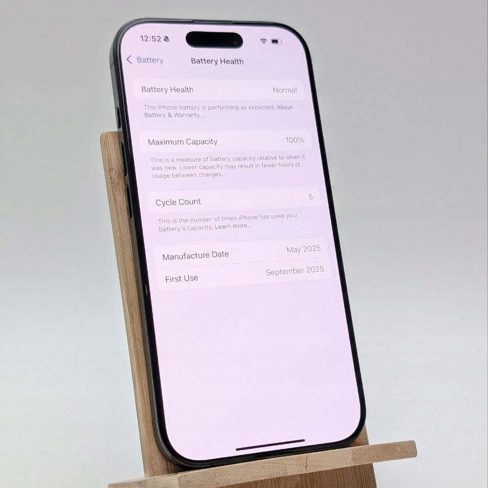 Apple iPhone 16 Pro 512GB Tytan Czarny | eSim | bateria 100%