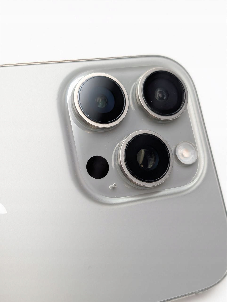 Apple iPhone 16 Pro 512GB Tytan Naturalny | eSim