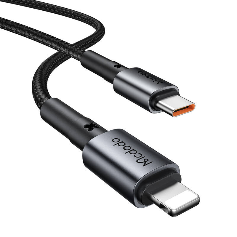 Ładowarka samochodowa Mcdodo CC-7492, USB-C, 30W + kabel USB-C do Lightning (czarna)