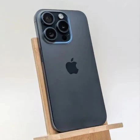 Apple iPhone 15 Pro 256GB niebieski | eSim | bateria 100%